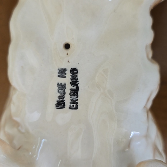 Vintage Beswick Pekingese dog figurine - Picture 8 of 10